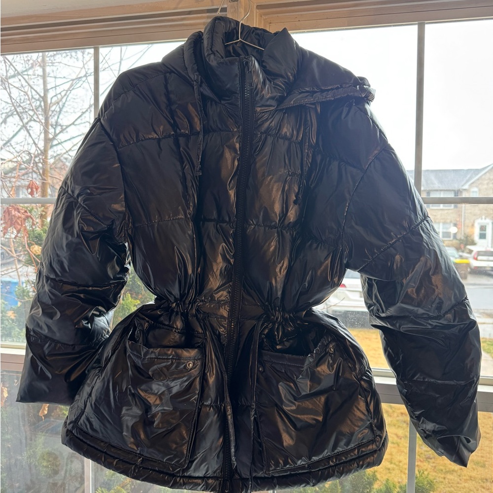 Levi's Shiny Black Puffer Jacket